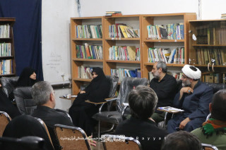 نشست فعالان فرهنگی منطقه ۱۷ مشهد