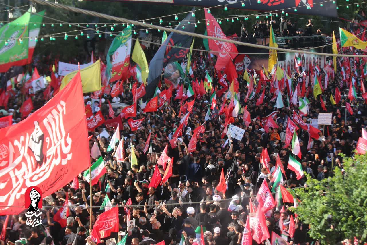 گزارش تصویری تشییع رهبر شهید 12
